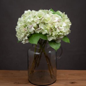 Sabbia Collection Brindled Amphora Vase